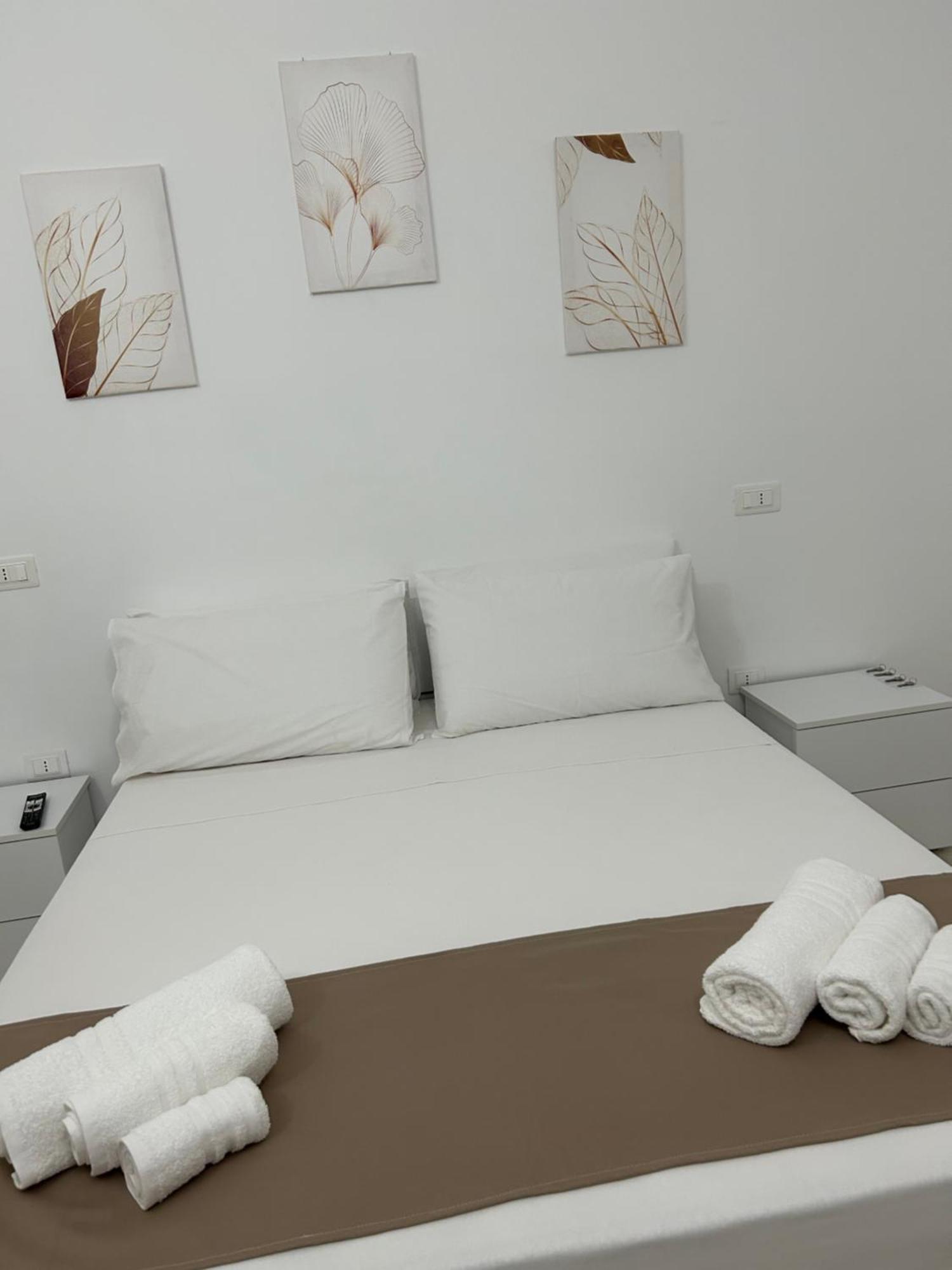 Il Marchesino B&B Pizzo  Rum bild